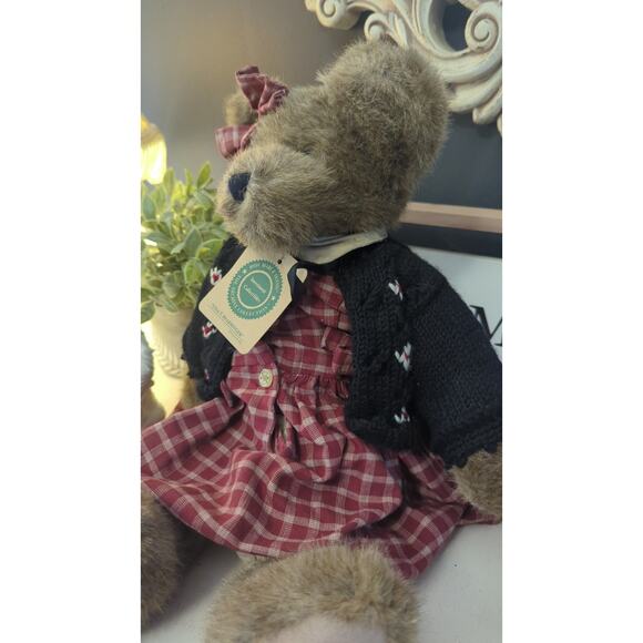 Vintage Boyd’s Bears Plush Lisa T Bearringer Holiday The Archive Collection - Picture 2 of 7